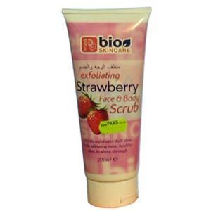 Bio Skincare Exfoliating Strawberry Face & Body Scrub 200ml