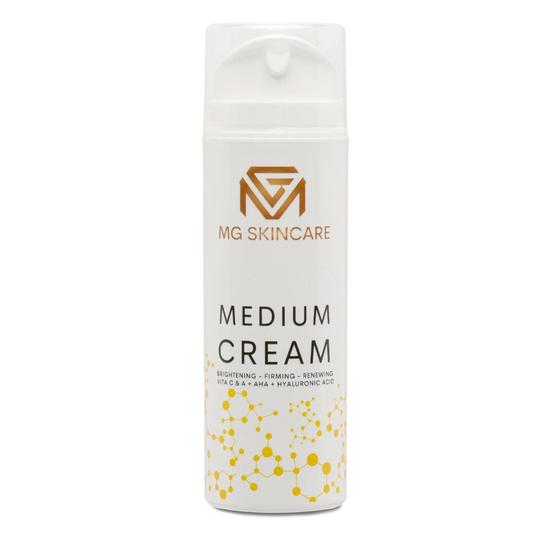 MG Skincare Medium Face Cream With Retinol Vitamin C & Hyaluronic Acid 30ml