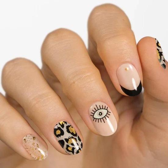 MoYou London Gel Nail Strips UNIVERSENAILS18 02