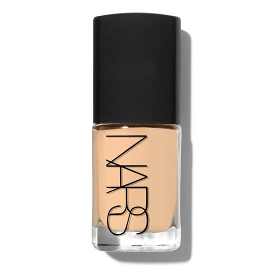 Nars Sheer Glow Foundation Cosmetify