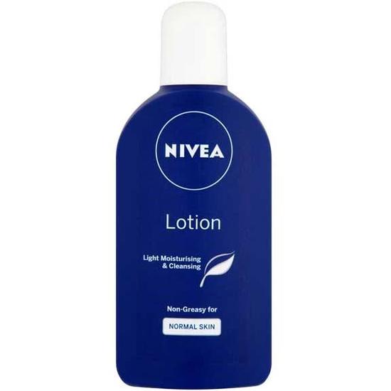 Nivea Light Moisturising & Cleansing Body Lotion 250ml