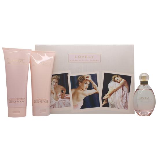 Sarah Jessica Parker Lovely Gift Set 10ml Lovely Sheer Eau De Parfum + 10ml Born Lovely Eau De Parfum + 10ml Lovely Eau De Parfum