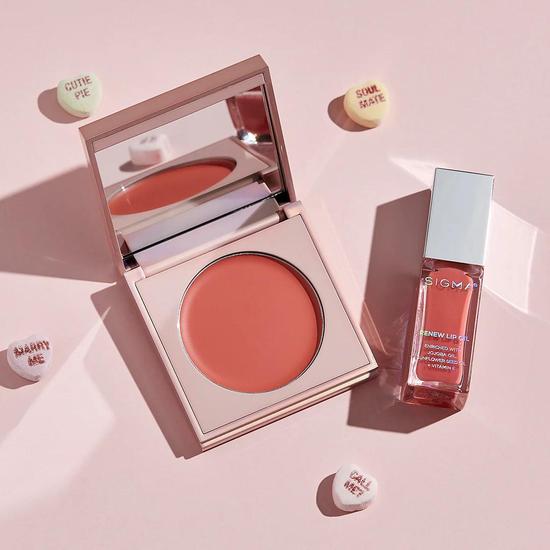 Sigma Beauty Galentine Glow Set Pashmina - Salmon rose sheen Cream Blush + Tranquil - Fresh Pink sheen RENEW LIP OIL