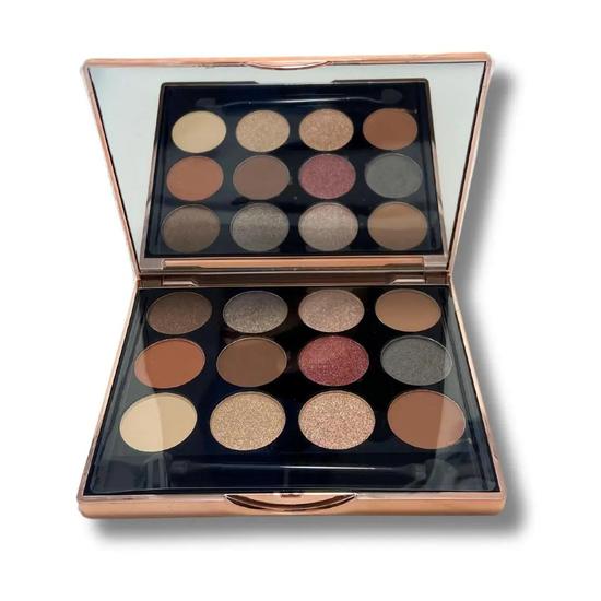 TheBeautyWorx #SNOB 12 Colour Eyeshadow Pallette & Brush