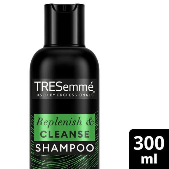 TRESemmé Cleanse & Replenish Remoisturising Shampoo 300ml