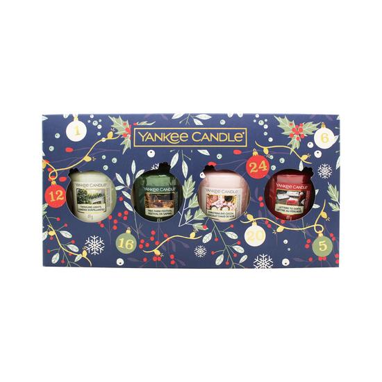 Yankee Candle Votive Candle Gift Set 37g Snow Globe Wonderland Candle + 37g Peppermint Pinwheels Candle + 37g Snowflake Kisses Candle