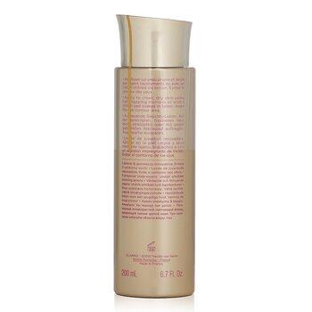 Clarins Nutri-Lumiere Renewing Treatment Essence 200ml