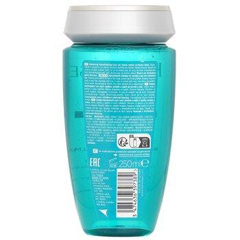 Kérastase Specifique Specifique Bain Vital Dermo-Calm Cleansing Soothing Shampoo Sensitive Scalps, Combination Hair 250ml