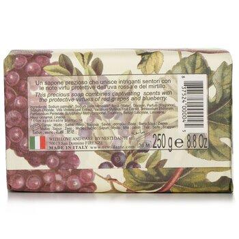 Nesti Dante Il Frutteto Illuminating Soap Red Grapes & Blueberry 250g